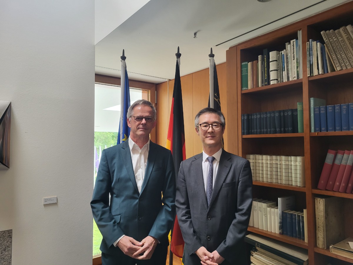 Gespräch mit Staatssekretär Rudi Hoogvliet, Bevollmächtigter vom Baden-Württemberg beim Bund