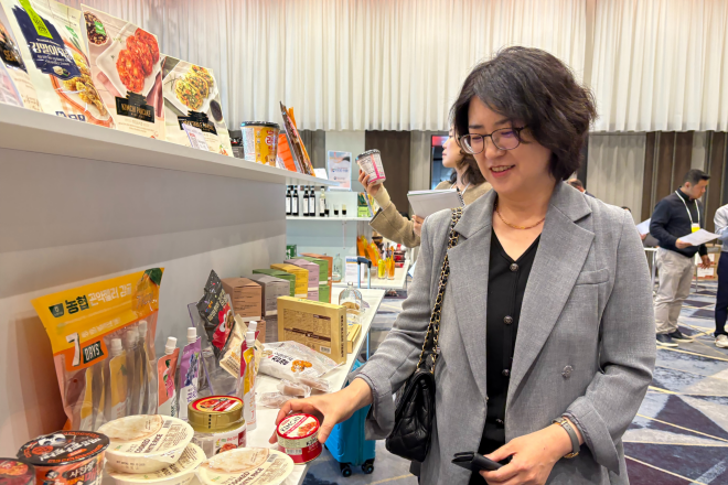 Generalkonsulin nimmt an der „K-Food Fair“ teil (23.06.)